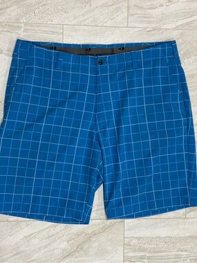 Grand Slam Men’s Bright Blue Windowpane Golf Shorts
